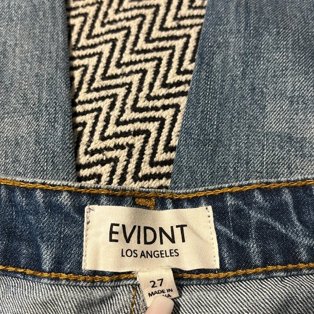 EVIDNT Malibu Medium Wash Distressed Girlfriend Jeans | Sz 27 - Picture 4 of 11